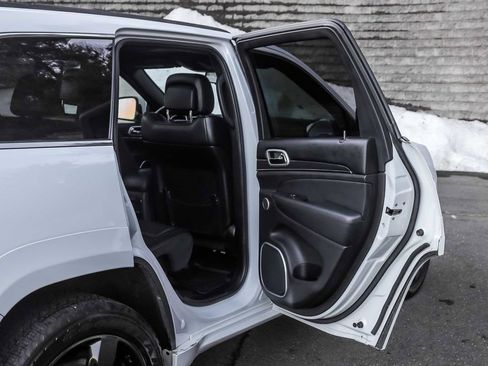 Used 2016 Jeep Grand Cherokee High Altitude image 16
