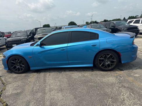 Used 2018 Dodge Charger R/T Scat Pack RWD image 7