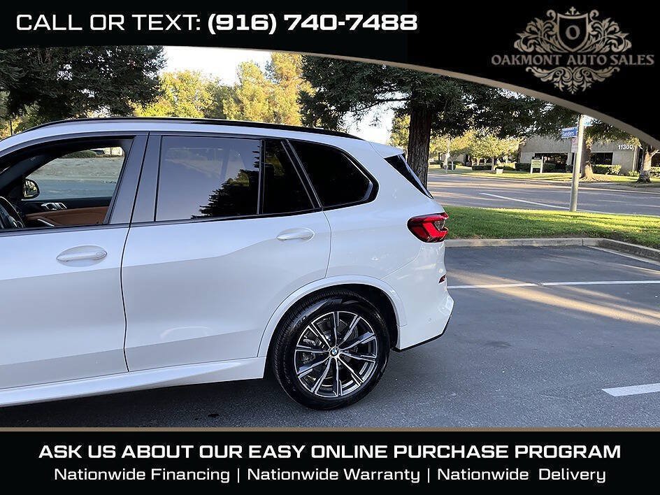 Used 2019 BMW X5 xDrive40i w/ M Sport Package AWD/4WD image 6