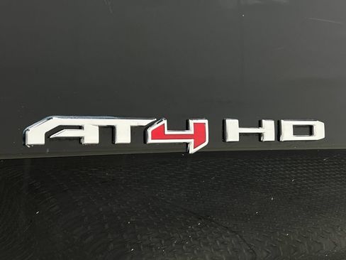 Used 2021 GMC Sierra 2500 AT4 w/ AT4 Premium Plus Package AWD/4WD image 45