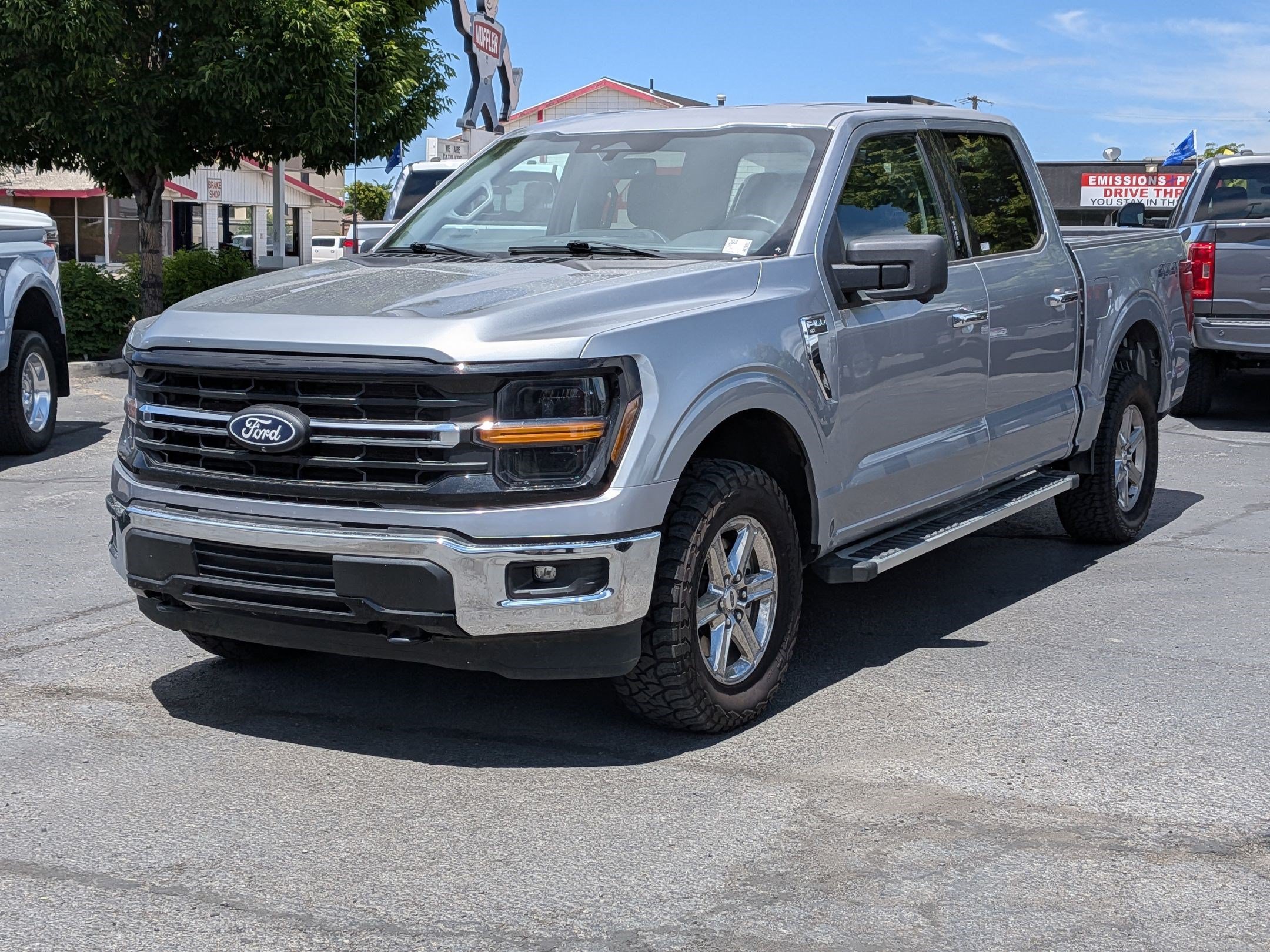 Used 2024 Ford F150 XLT AWD/4WD image 7