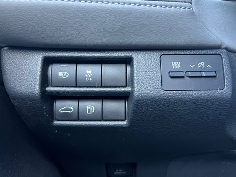 Used 2019 Toyota Avalon XSE FWD image 29
