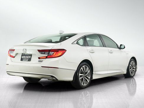 Used 2020 Honda Accord Touring image 5