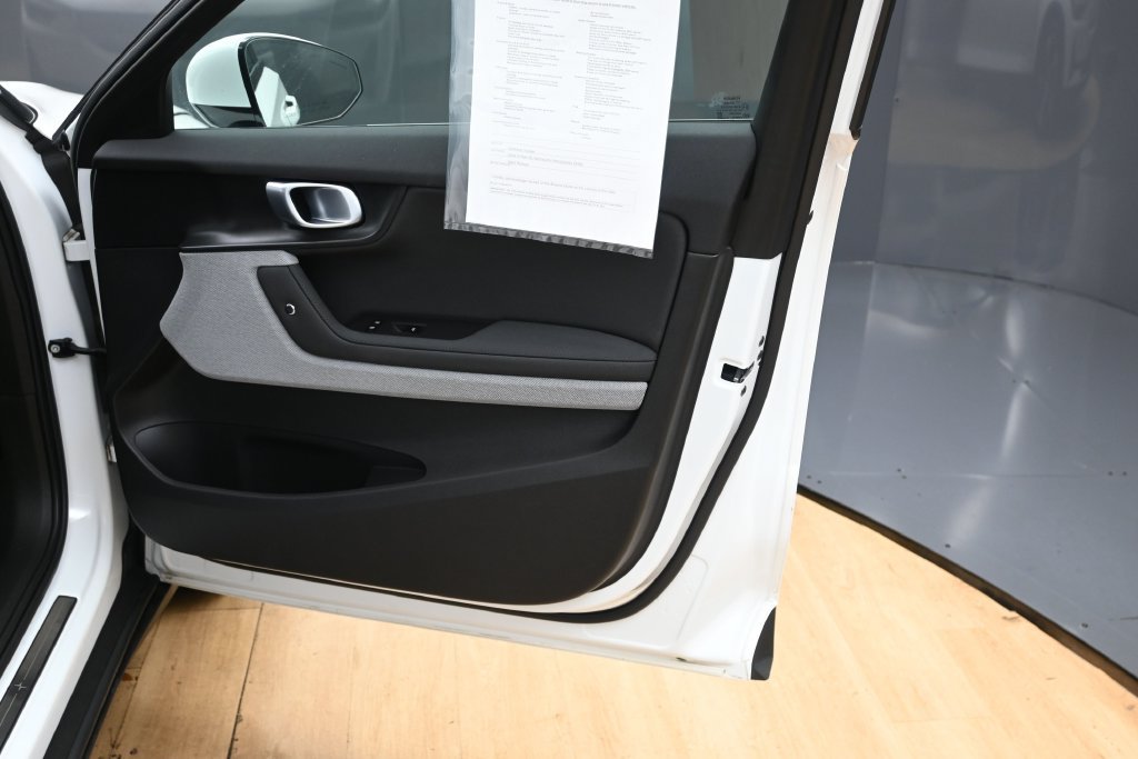 Used 2024 Polestar Polestar 2 AWD/4WD image 27