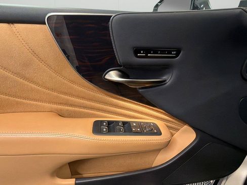 Used 2022 Lexus LS 500 AWD w/ Luxury Package image 23