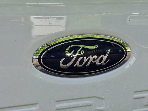 Used 2024 Ford F250 XLT AWD/4WD image 30