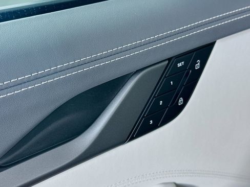 New 2025 Porsche 911 Carrera image 19