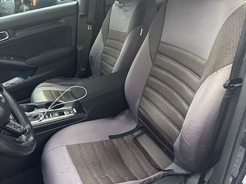 Used 2024 Honda Civic Sport image 6