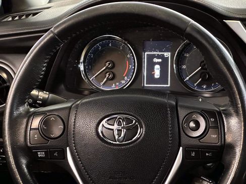 Used 2019 Toyota Corolla SE FWD image 15