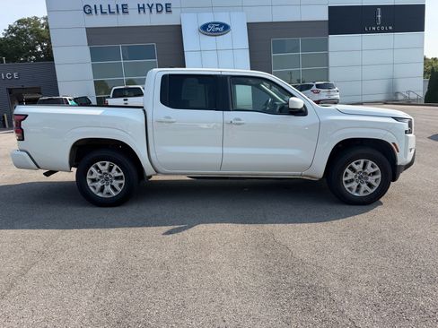 Used 2024 Nissan Frontier SV w/ SV Convenience Package AWD/4WD image 20