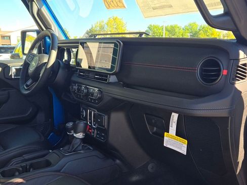 New 2025 Jeep Wrangler Rubicon w/ Xtreme 35 Tire Package image 8