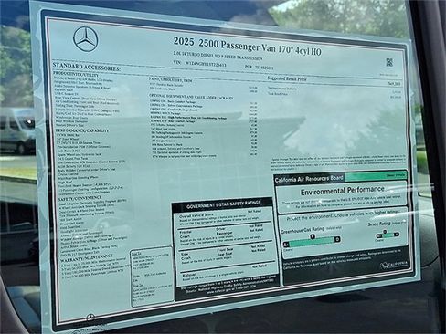 Used 2025 Mercedes-Benz Sprinter 2500 image 24