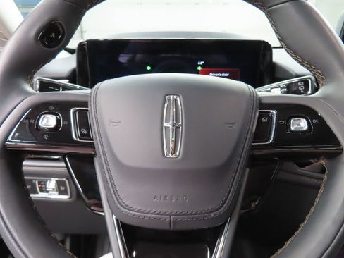 Used 2025 Lincoln Aviator Reserve w/ Jet Appearance Package image 59