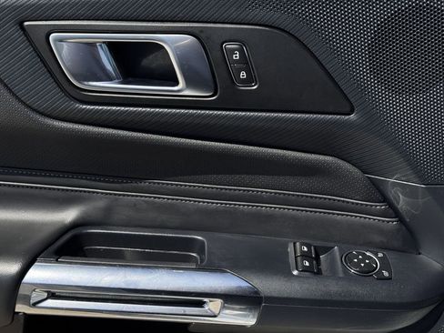 Used 2024 Ford Mustang Premium image 21