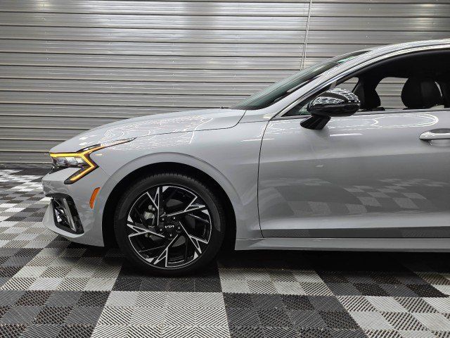 Used 2025 Kia K5 GT-Line AWD/4WD image 39