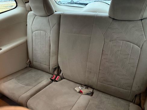 Used 2010 Buick Enclave CX w/ Driver Confidence Package image 16