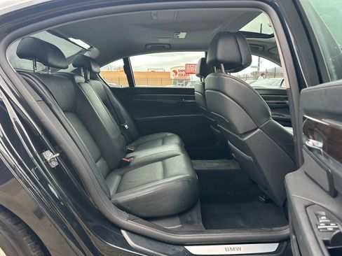 Used 2012 BMW 750Li xDrive AWD/4WD image 18