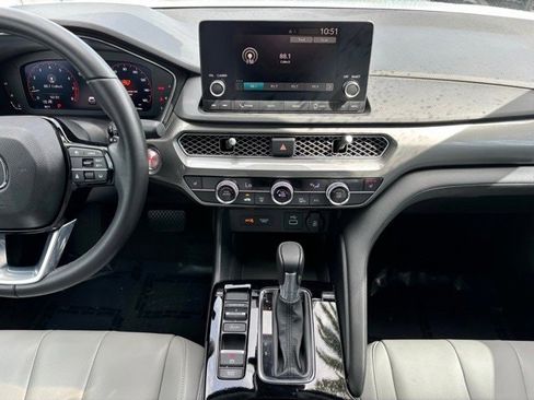Certified 2023 Acura Integra image 17