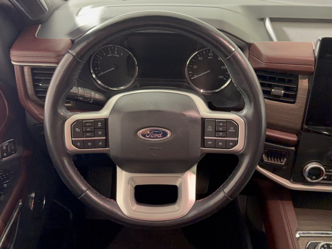 Used 2024 Ford Expedition Max Limited RWD image 10