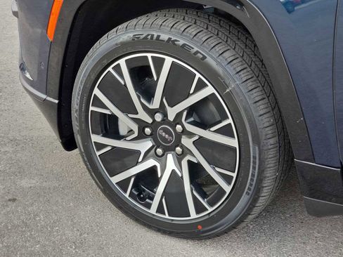 New 2025 Jeep Wagoneer S Limited image 12