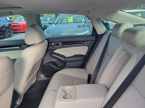 Used 2024 Honda Civic Touring image 12
