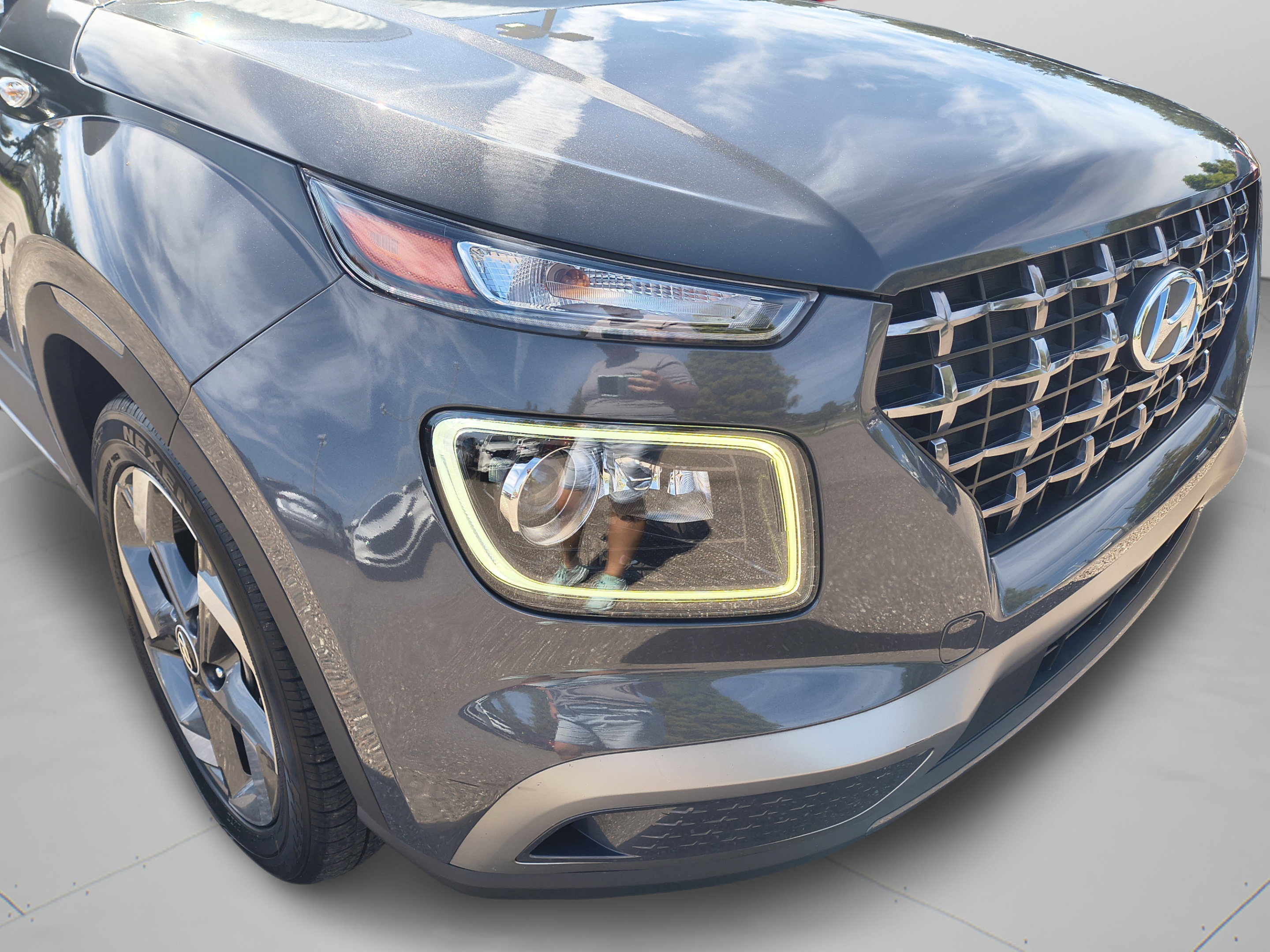 Certified 2024 Hyundai Venue Limited FWD image 32