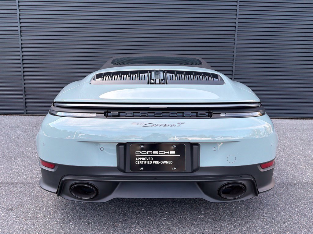 Certified 2025 Porsche 911 Carrera T RWD image 4