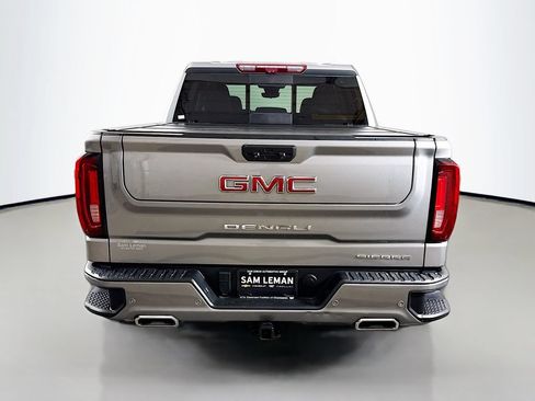 Used 2023 GMC Sierra 1500 Denali w/ Technology Package AWD/4WD image 6