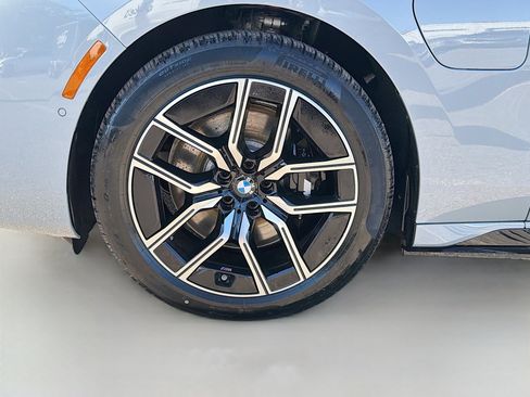 New 2026 BMW 750e xDrive w/ Executive Package image 41