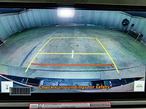 Used 2025 Toyota Tacoma TRD Off-Road image 23