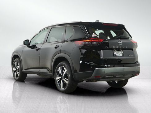 Used 2026 Nissan Rogue SL AWD/4WD image 5