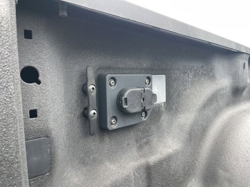 Used 2024 RAM 3500 Big Horn image 17