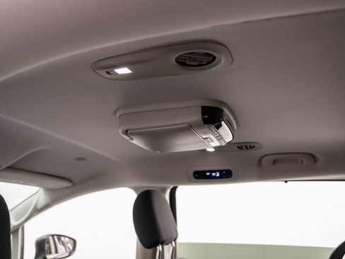 Used 2017 Chrysler Pacifica Touring Plus w/ Tire & Wheel Group image 19