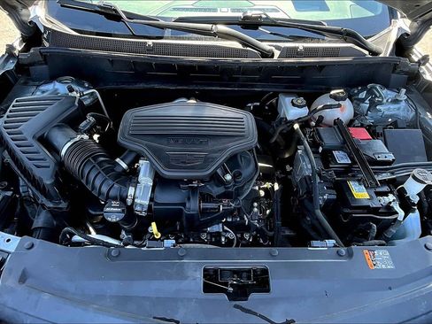 Used 2024 Cadillac XT6 Sport image 10