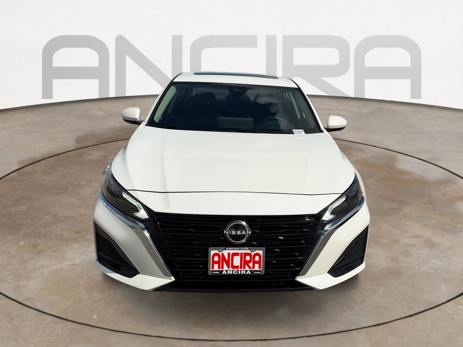Used 2023 Nissan Altima 2.5 SV w/ SV Premium Package FWD image 5