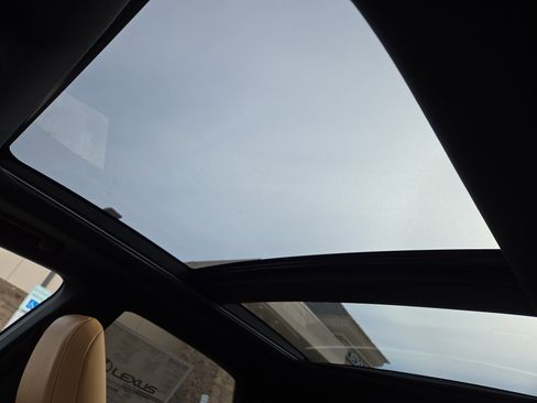 New 2026 Lexus RX 350 RX 350h Premium+ image 11