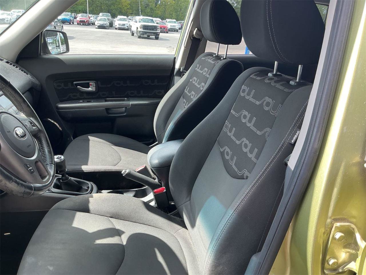 Used 2013 Kia Soul + FWD image 11