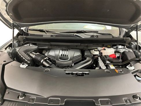 Certified 2025 Buick Enclave Sport Touring image 11