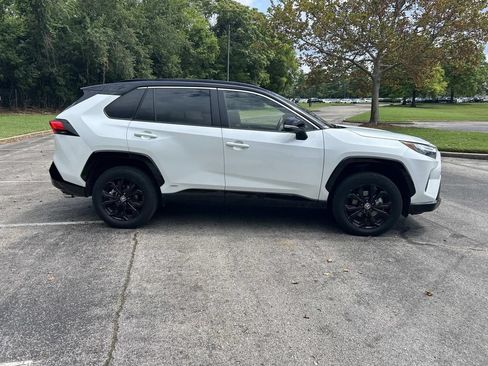 Used 2023 Toyota RAV4 XSE w/ XSE Grade Weather Package AWD/4WD image 8
