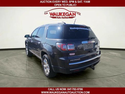Used 2015 GMC Acadia SLE image 6
