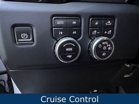 Certified 2024 GMC Sierra 2500 Denali Ultimate image 25