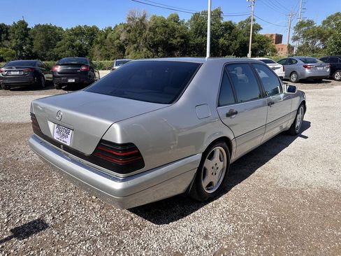 Used 1999 Mercedes-Benz S 320 image 4
