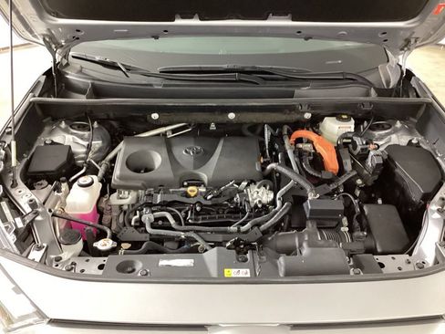 Used 2023 Toyota RAV4 XSE AWD/4WD image 43