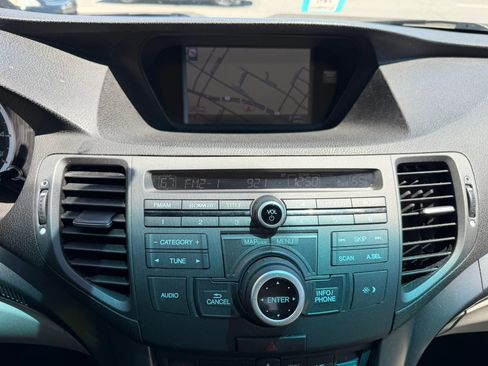 Used 2011 Acura TSX Sedan FWD image 21