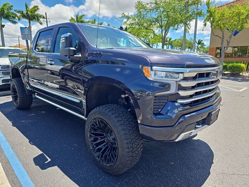 Used 2024 Chevrolet Silverado 1500 High Country w/ High Country Premium Package image 15