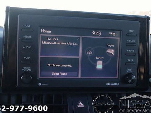 Used 2020 Toyota RAV4 XLE image 31