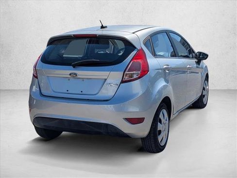 Used 2016 Ford Fiesta S image 2
