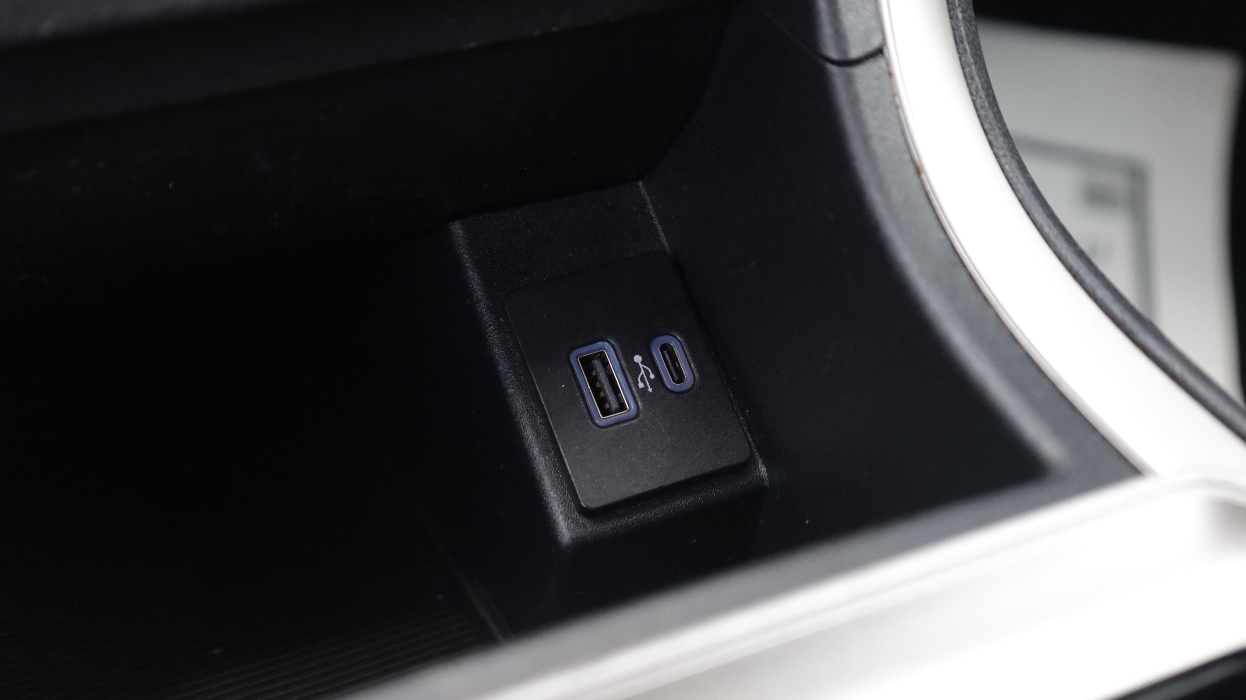 Used 2024 Ford Edge SEL AWD/4WD image 29