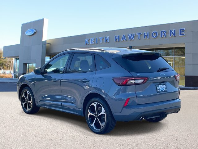 Used 2025 Ford Escape ST-Line Elite w/ Premium Technology Package AWD/4WD image 4