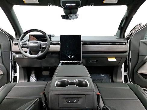 New 2025 GMC Sierra EV Denali image 9